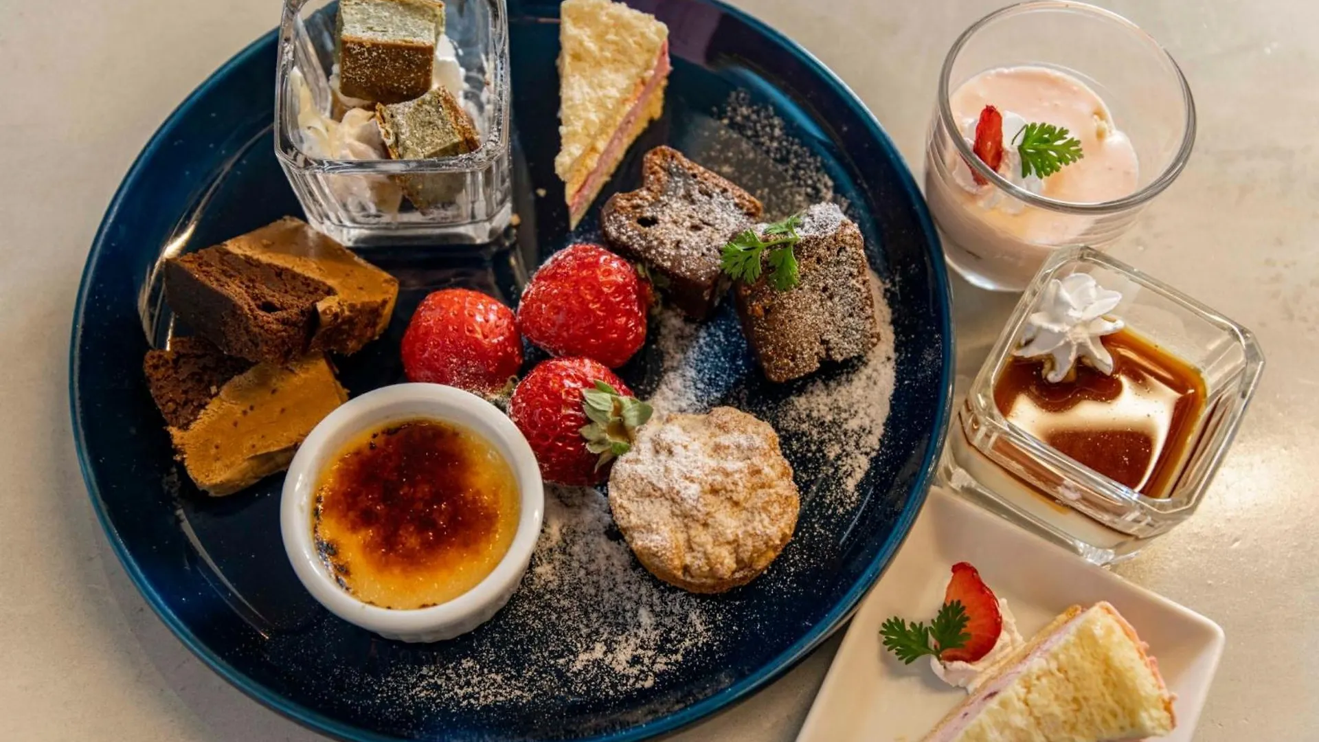 Hotel&Sweets Fukuoka